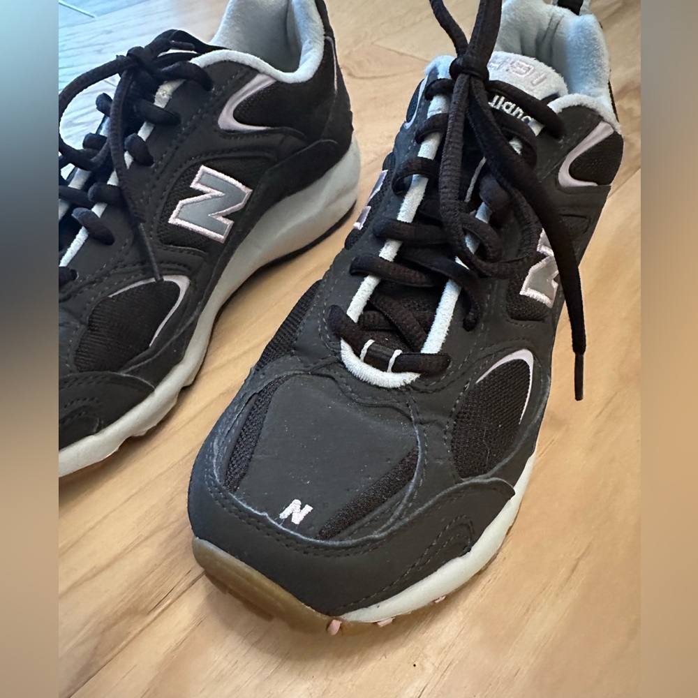 New Balance 491 Shoes